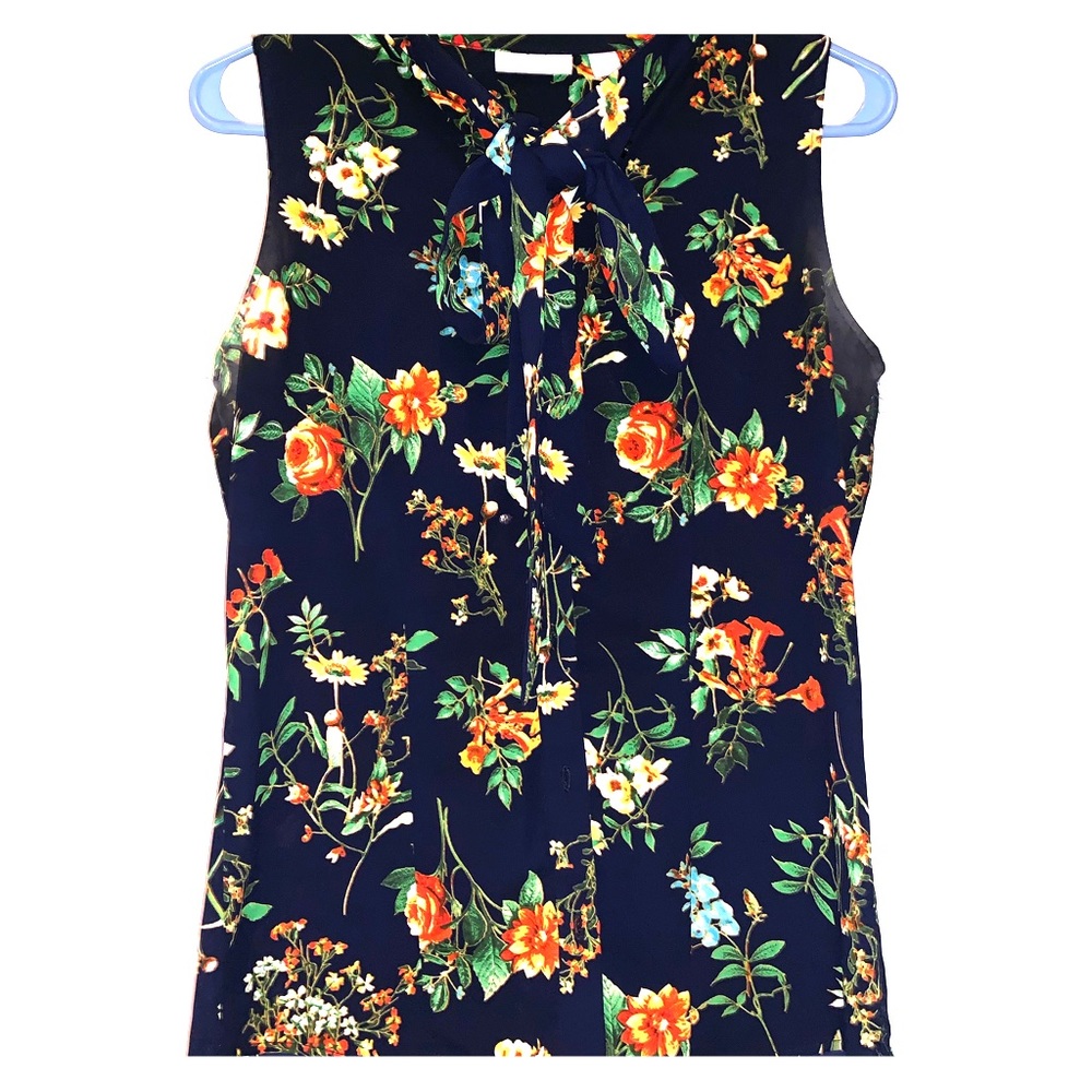 NY&co Navy and Floral work blouse